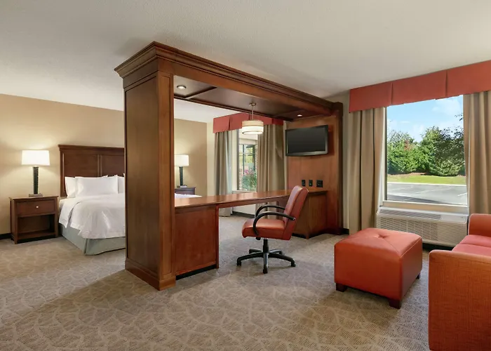 Hampton Inn & Suites Charles Town